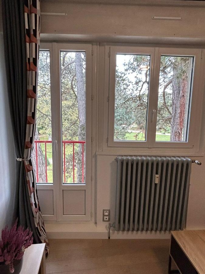 Appartement Jolie Vue Wifi Besançon Exteriör bild